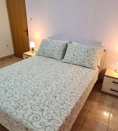 Latinka Apartment *